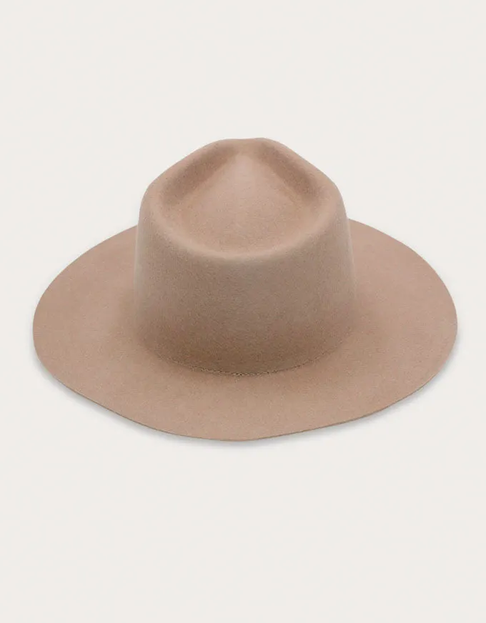 Amie Fedora Oatmeal