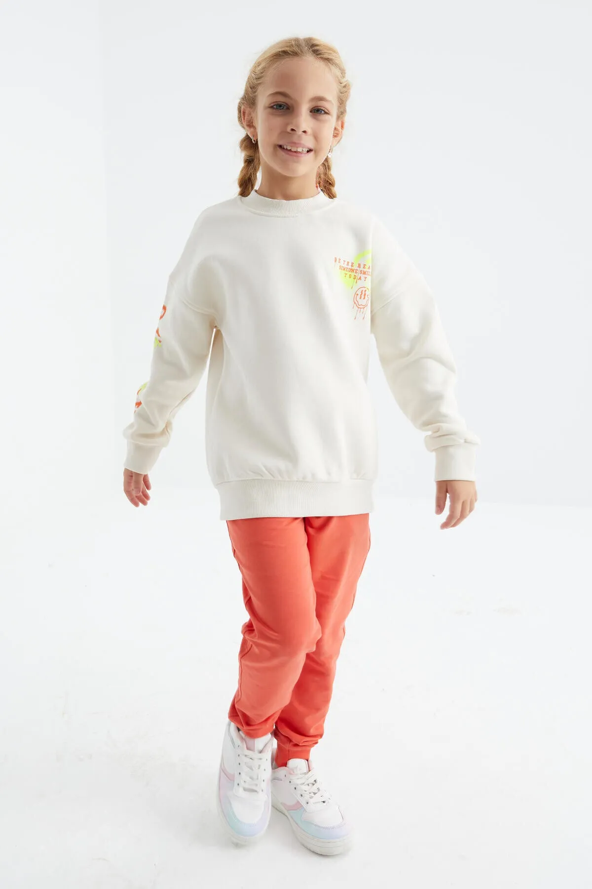 baski detayli o yaka kiz çocuk sweatshirt - 75095
