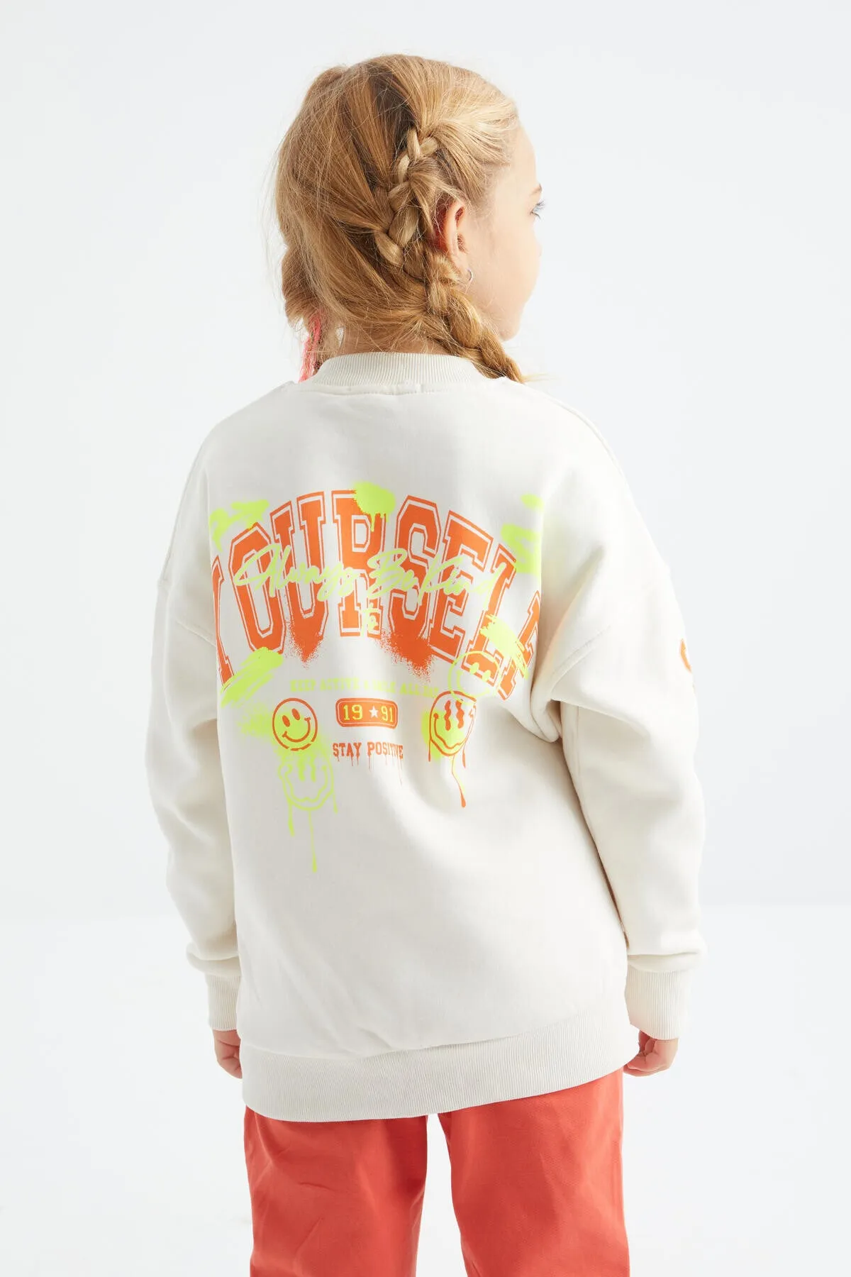 baski detayli o yaka kiz çocuk sweatshirt - 75095
