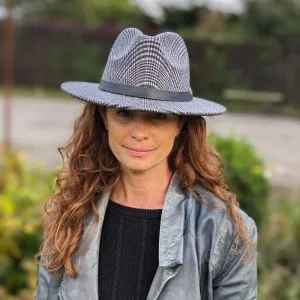 Check Fedora Hat  - Black / White