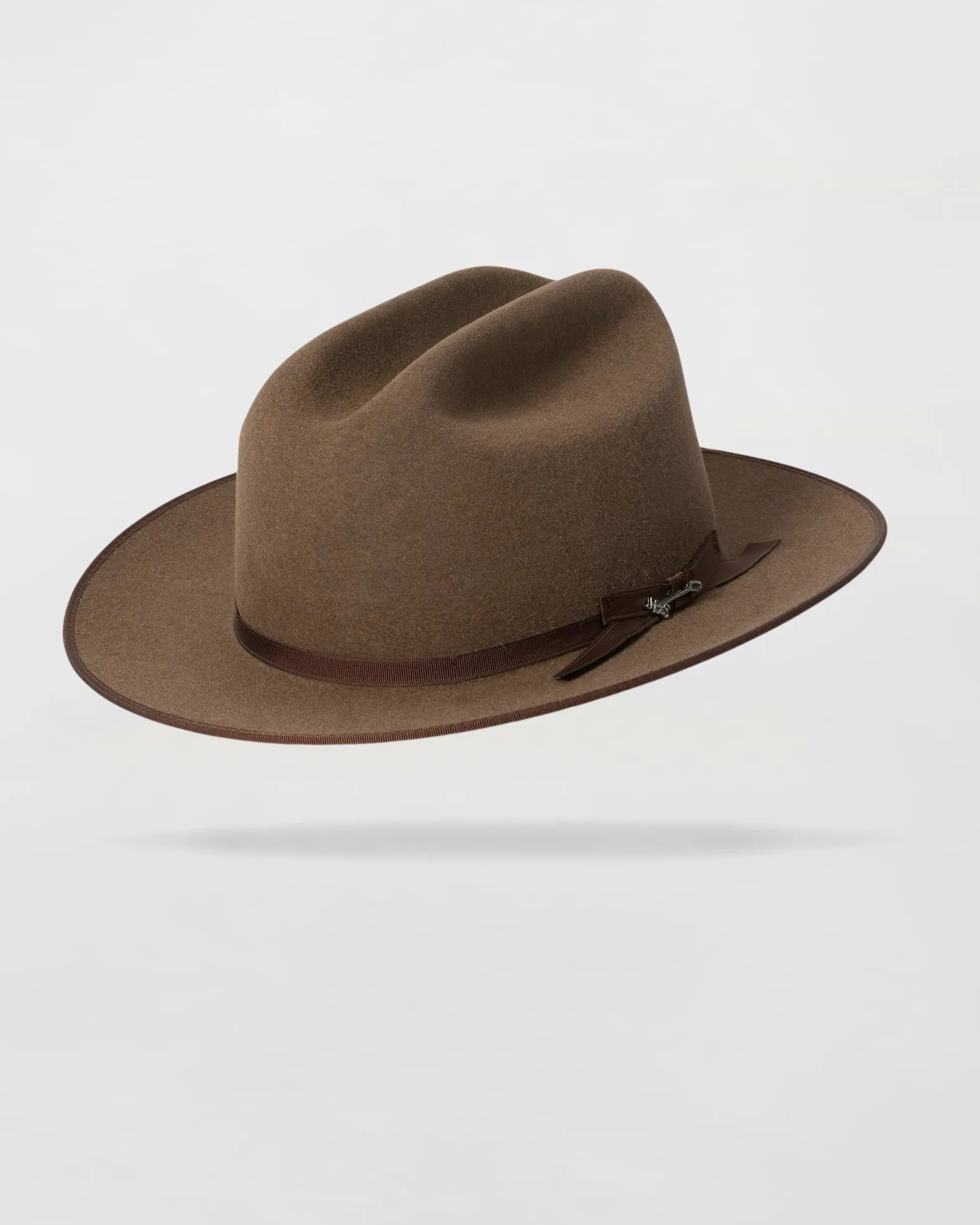 Classic Charm Felt Outdoor Hat in Natural