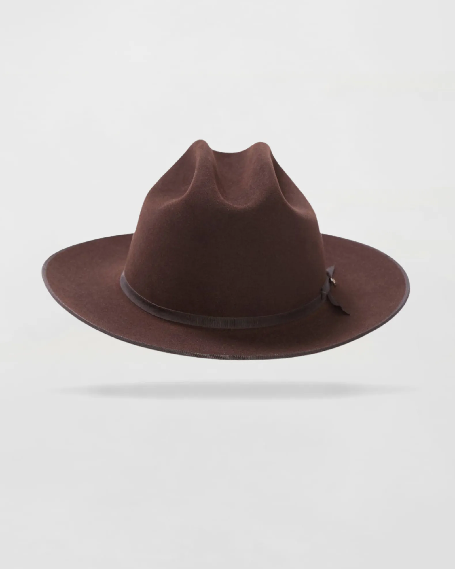 Classic Charm Felt Outdoor Hat in Natural