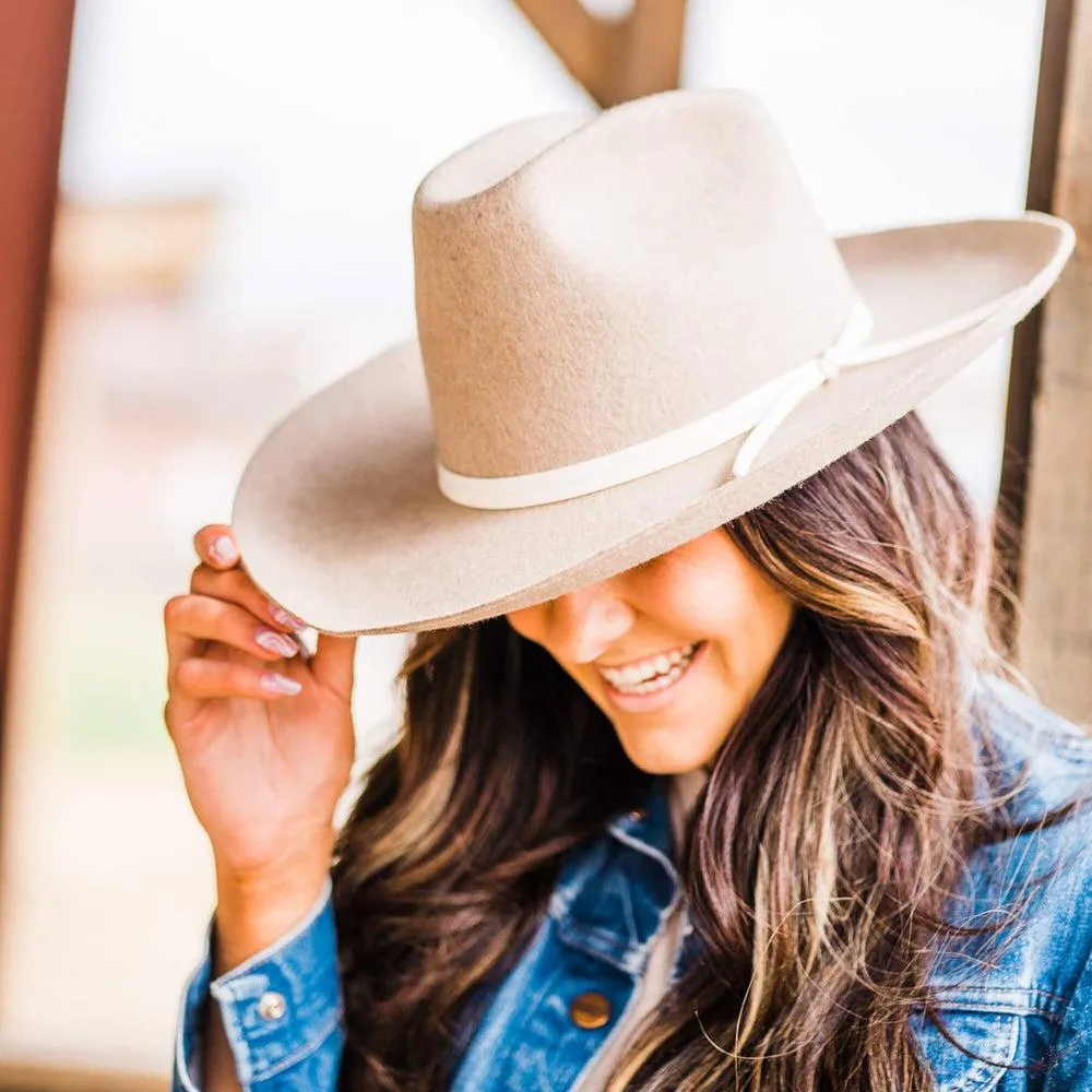Crescent |  Womens Flipped Brim Felt Hat