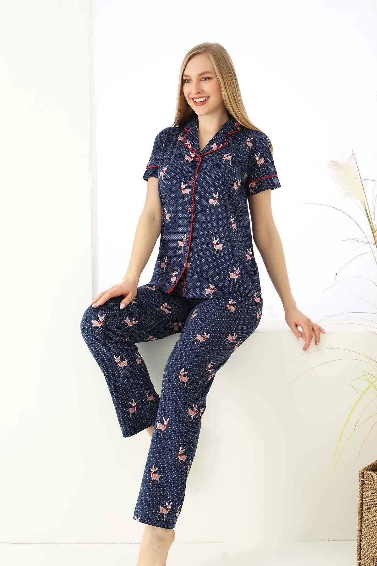 dreamy pamuklu biyeli ceylan desenli kisa kollu gömlek pijama takimi