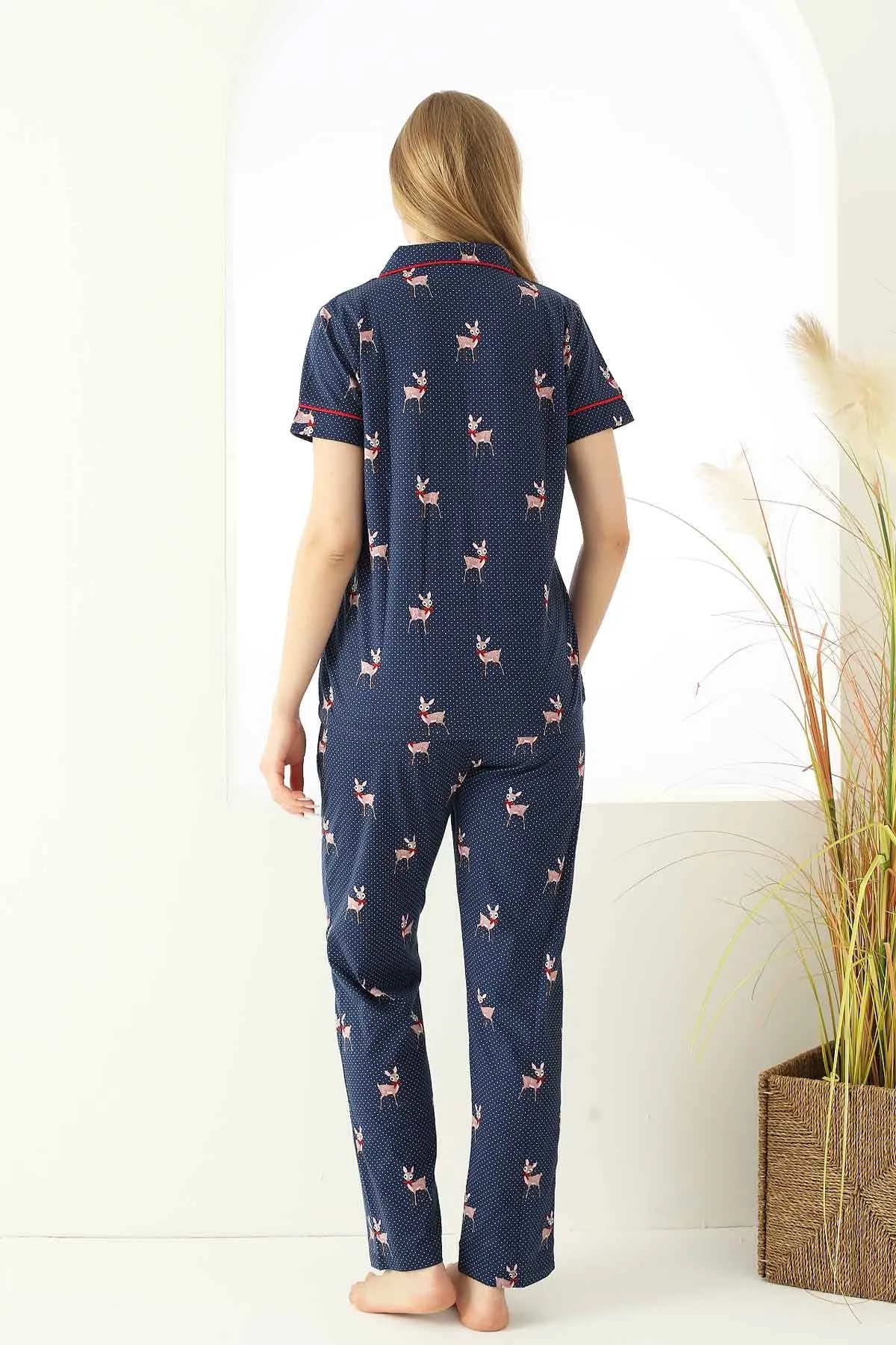 dreamy pamuklu biyeli ceylan desenli kisa kollu gömlek pijama takimi