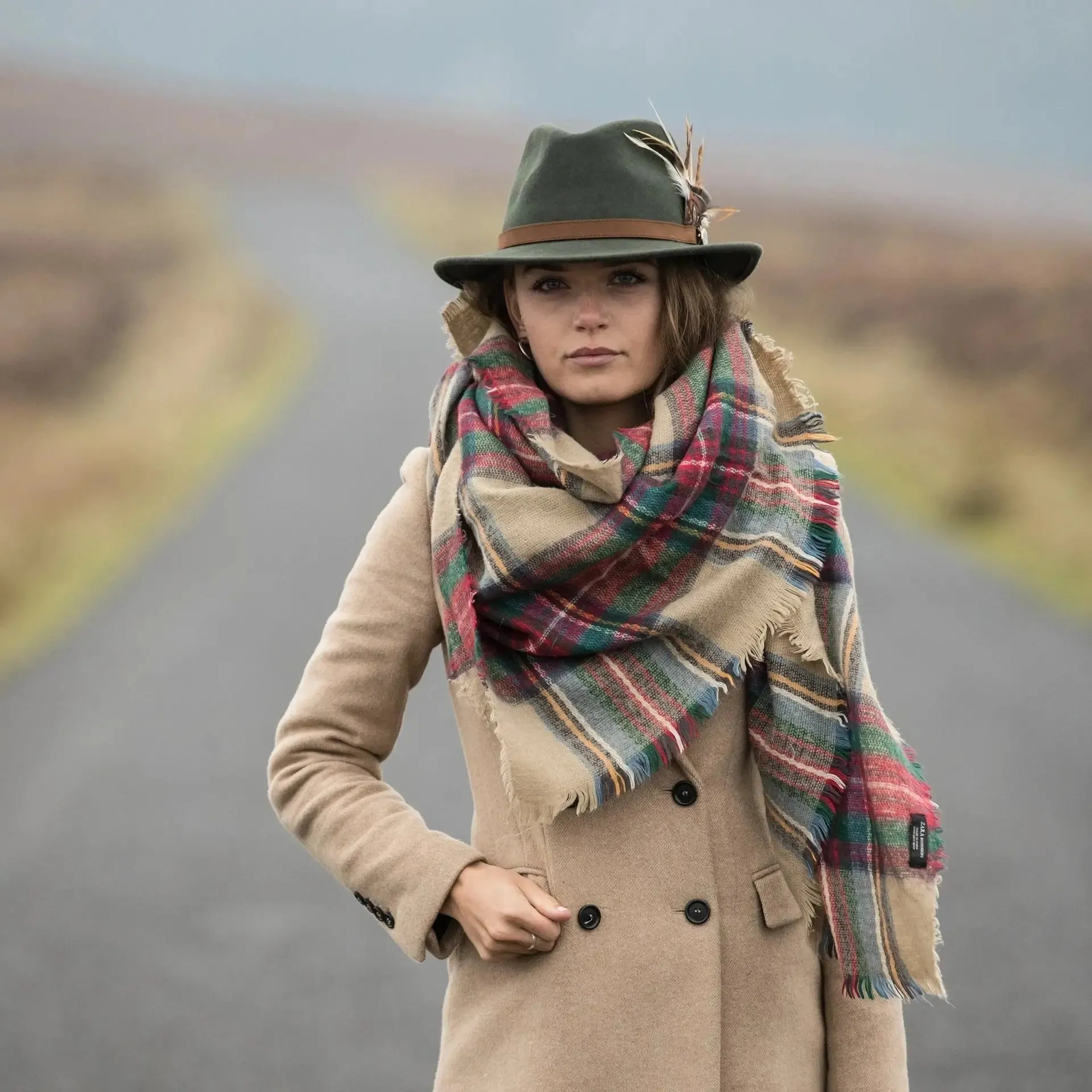 HICKS & BROWN Ladies Suffolk Fedora Hat - Guinea and Pheasant Feather - Olive