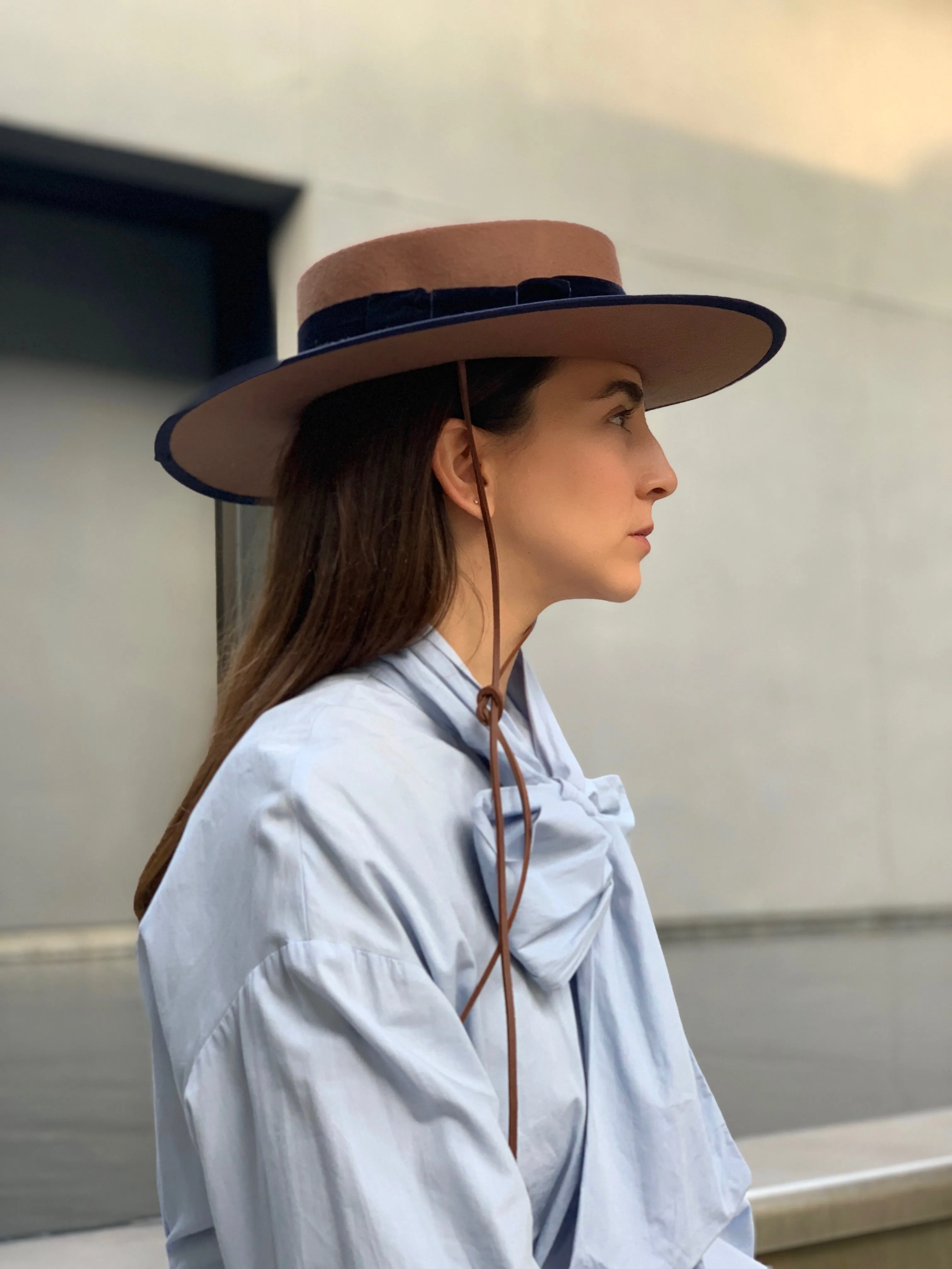 Martina hat camel
