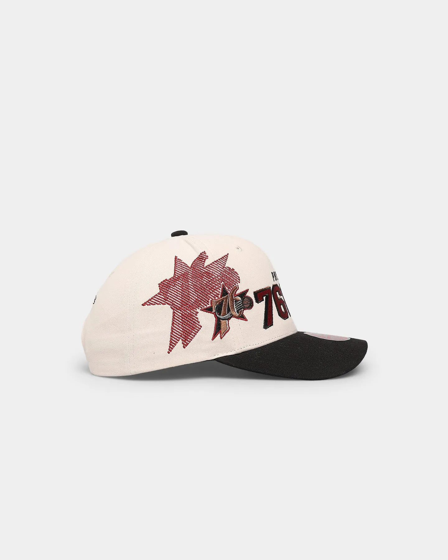 Mitchell & Ness Philadelphia 76ers '96 Draft' Pro Crown Snapback Off White