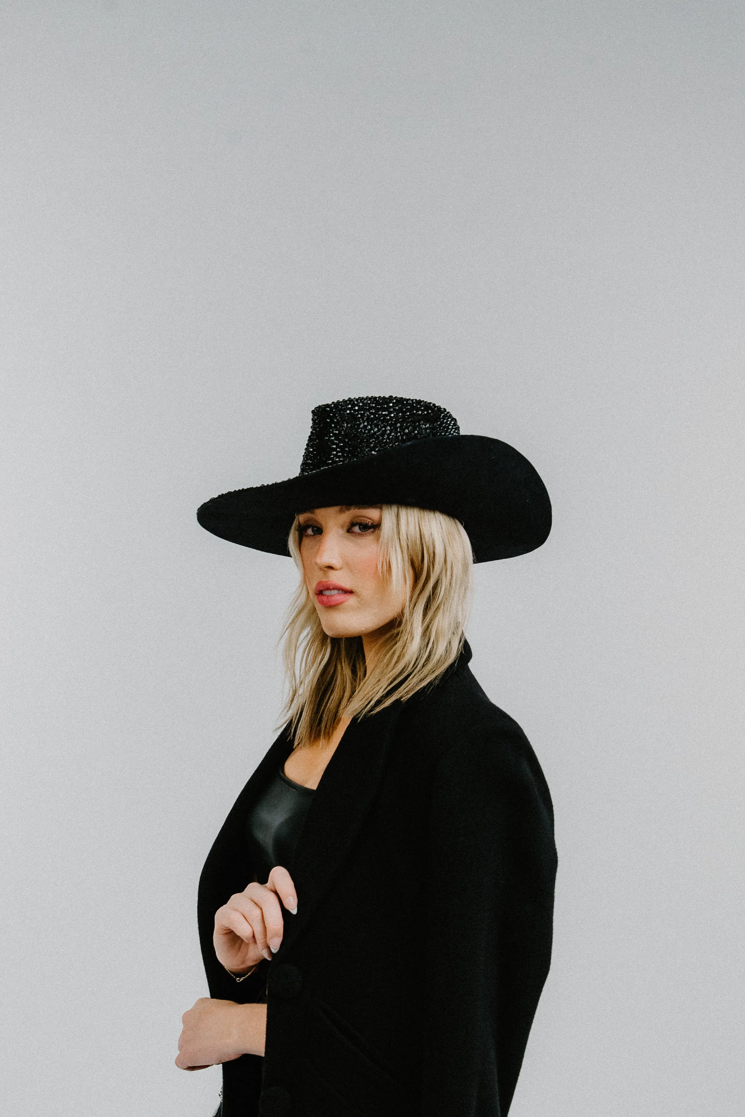 Signature Saratoga Crystal Hat